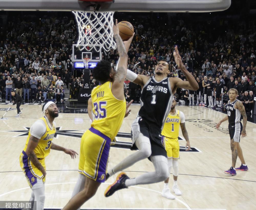 队领袖风采 队领袖风采